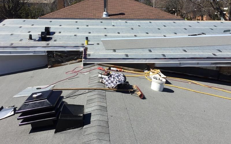 Dorval Montreal shingle and membrane roof