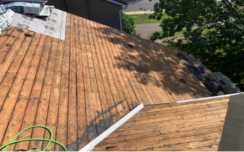 Kirkland Montreal shingle roof deck